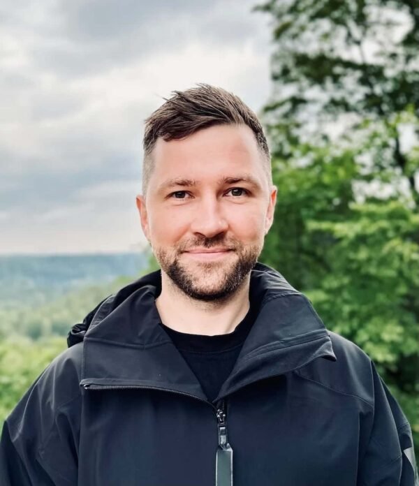Photo of Edgars, the developer of the Weights app.